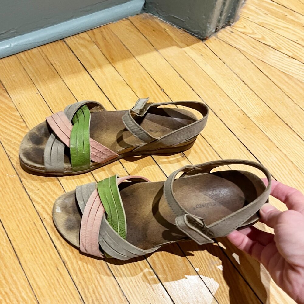 Cute Women's Sandals - El Naturalista - Green and Pink - Size 8.5
